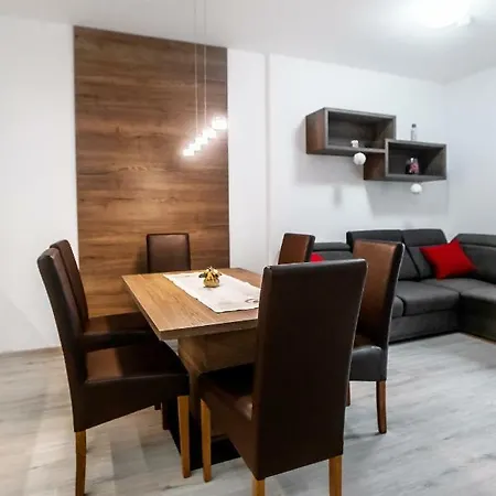 Apartma Katka Mojca 크라니스카고라